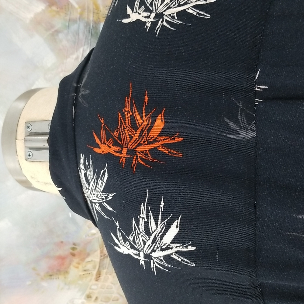 Guess Jean Short Sleeve Button Down Print Shirt - Picture 10 of 12